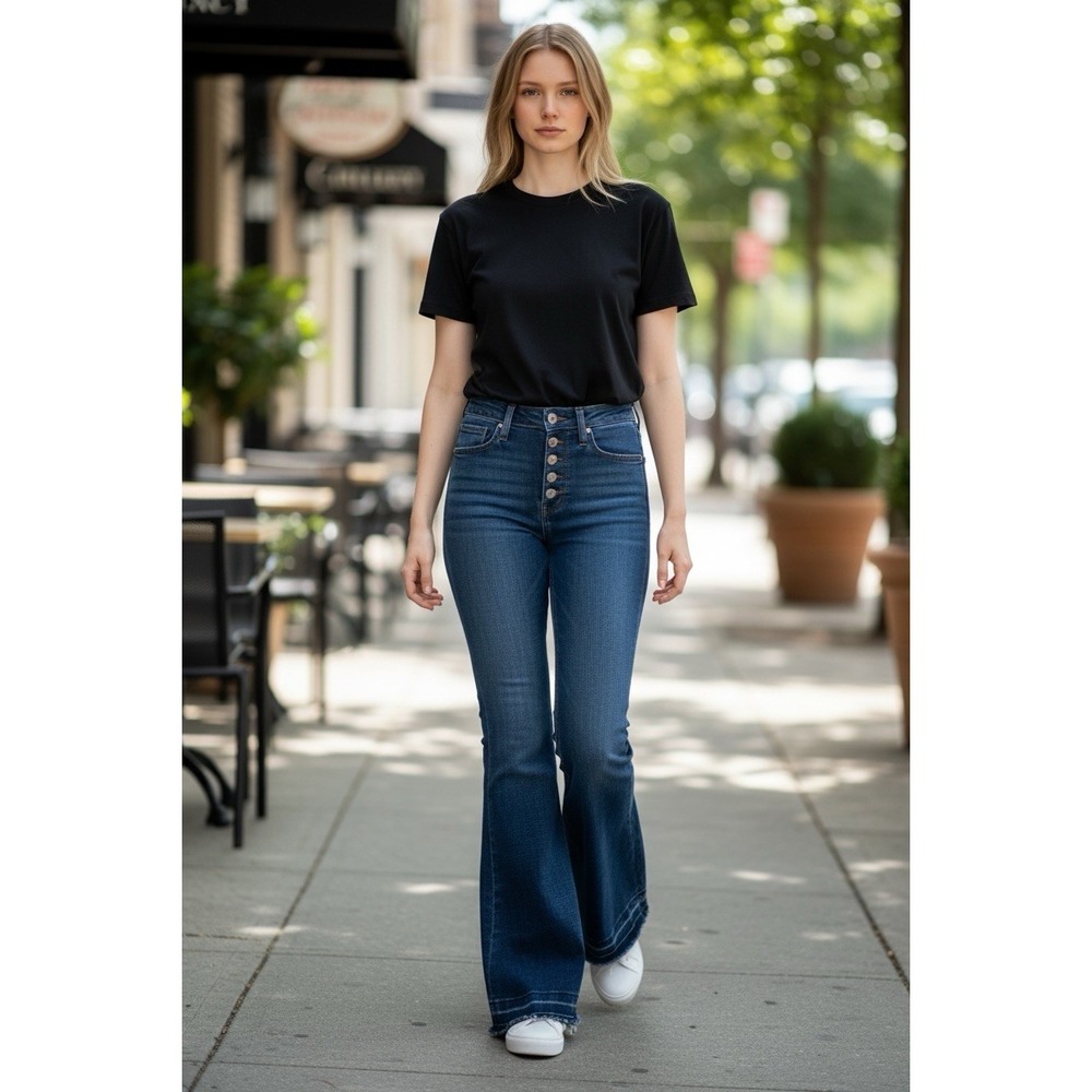 We The Free Twenty‎ Four Seven High Rise Button Fly Bell Bottom Jeans 24